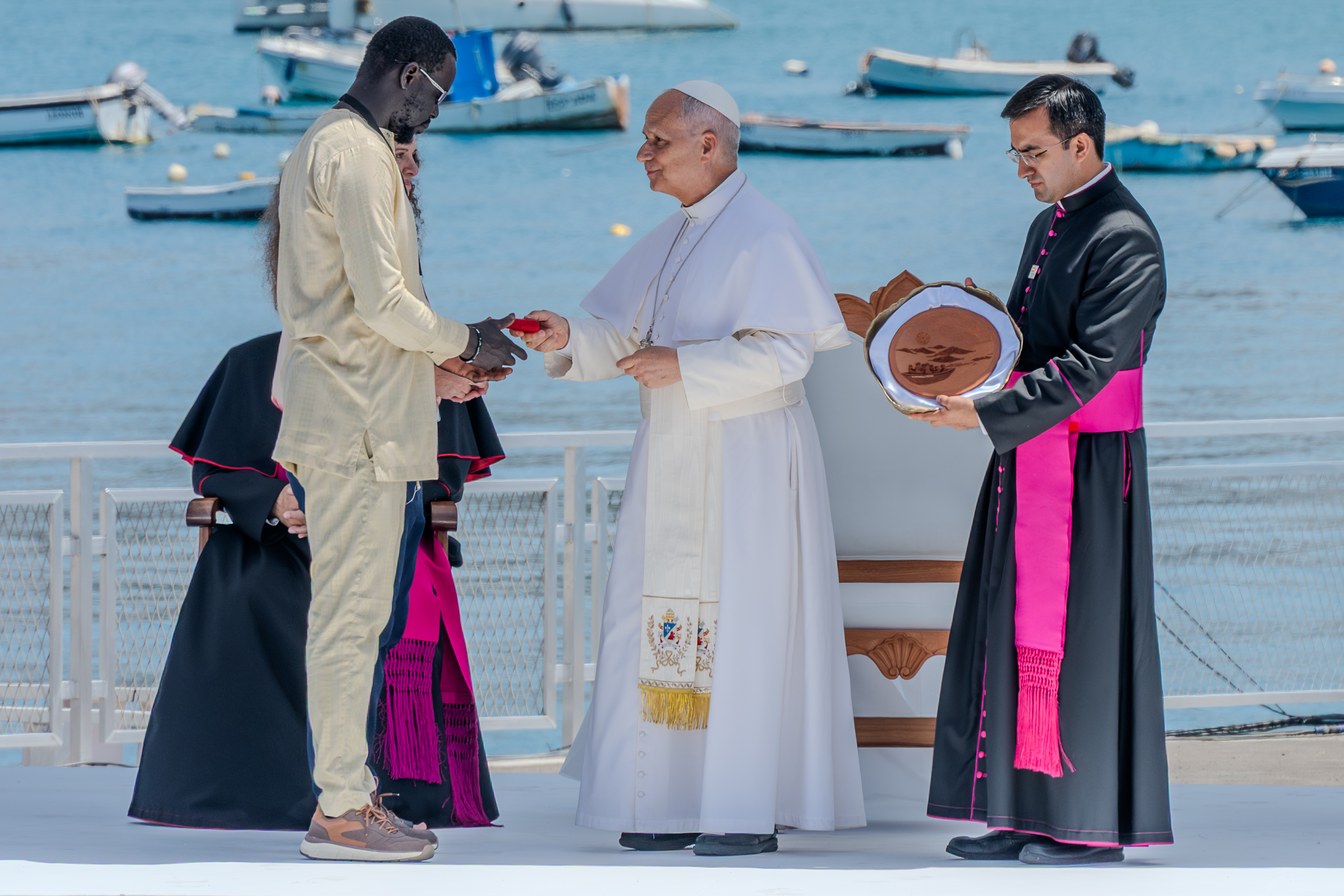 Visita del Papa León XIV al Muelle de Arguineguín - 002