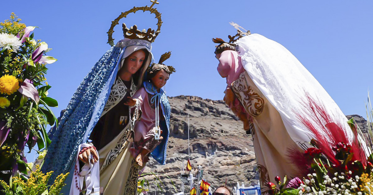 Arguineguín y Playa de Mogán reafirman su hermandad con el emotivo encuentro de las imágenes de la  Virgen del Carmen