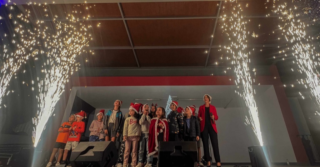 Mogán recibe la Navidad con el tradicional encendido de luces