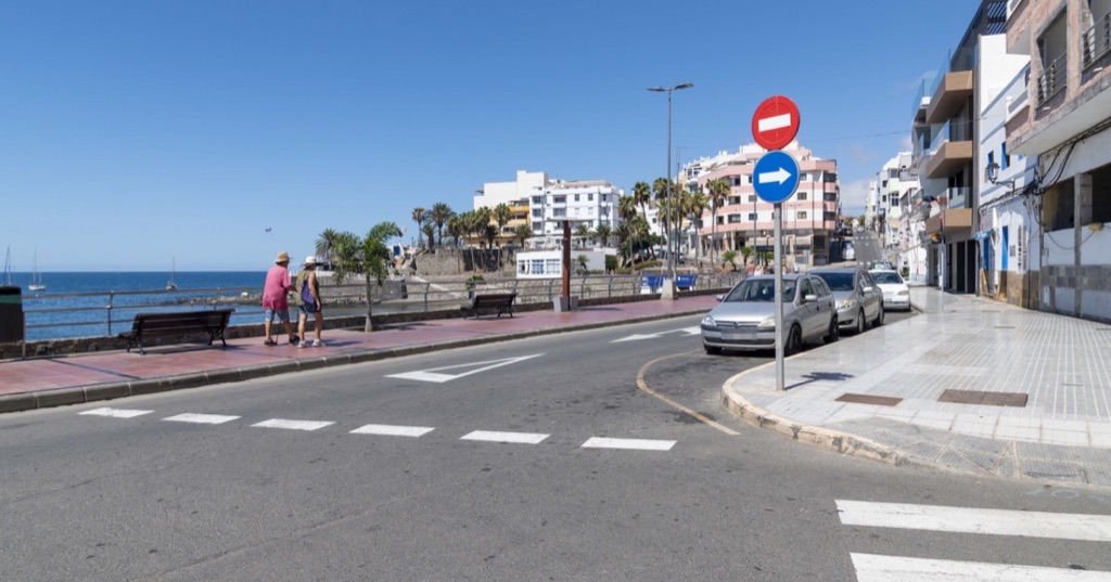 Nueva iluminación con fondos europeos para potenciar el comercio local