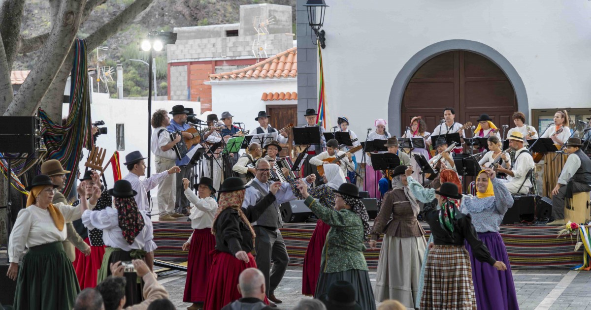 Veneguera vivirá su semana cultural  con festival folclórico y Noche de Vinos  y Tapas