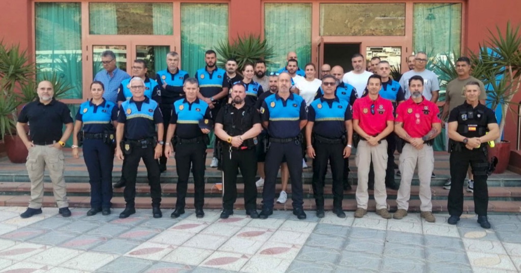 La Policía Local de Mogán celebra un curso de dispositivos electrónicos de control