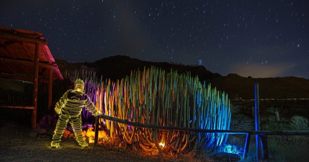 Mogán acoge 'Gran Canaria, 21 luces',  exposición de fotografía nocturna pintada con luz