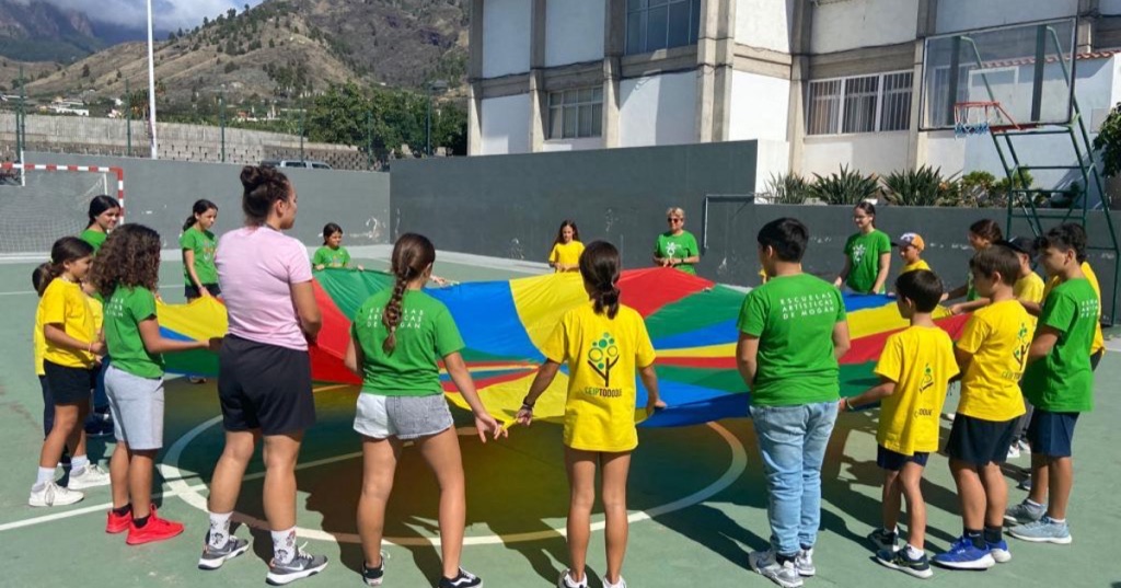 Visita solidaria a La Palma