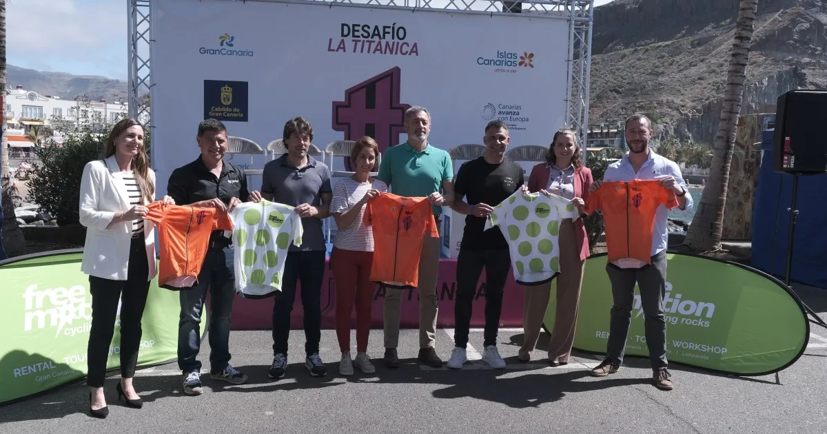 ZZ148HFMbU7GlWq.JPG